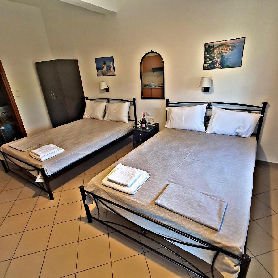 Villa Giannis 2 Nea Vrasna Room photo